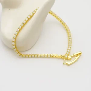 Elegant-18K-Gold-plated-Tennis-Bracelet-with-Safety-Clasp-and-Sparkling-Zircon-Stones